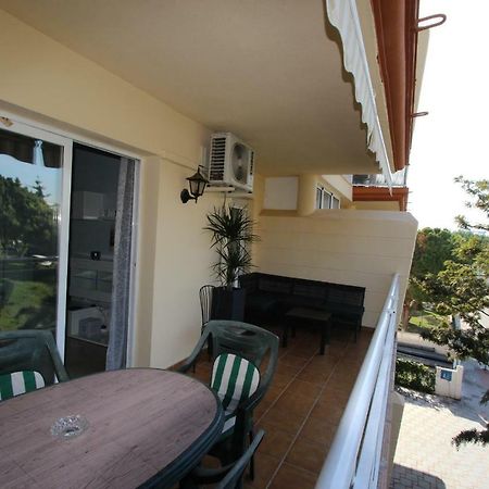 Los Pacos Holidays Фуэнхирола Экстерьер фото